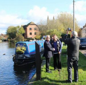 Bishop of Reading and a Waterways Chaplain